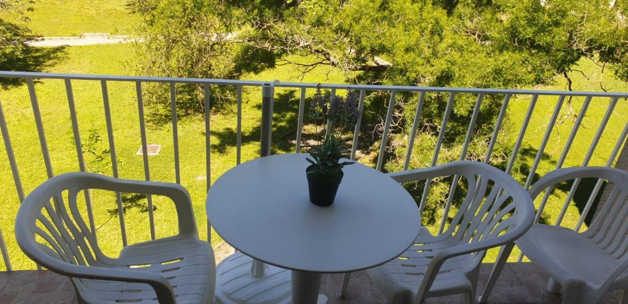 Studio Lou Paradou Residence Le Provence Greoux-les-Bains Luaran gambar